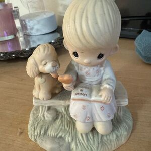 Enesco 'Loving is Sharing' Figurine